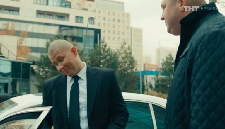 Момент из 16 серии 8 сезона